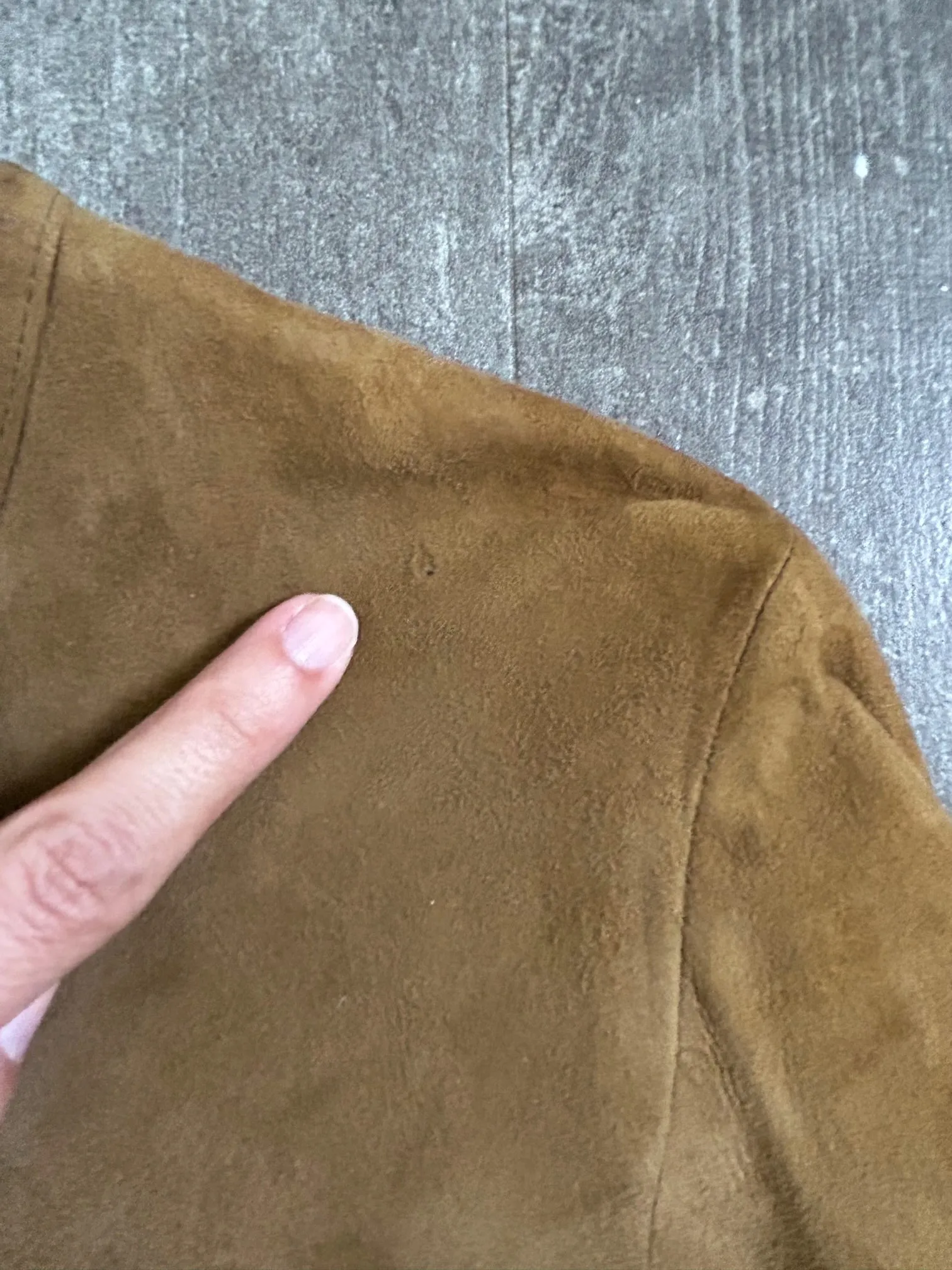 1930s 1940s vintage suede leather jacket . size small to medium