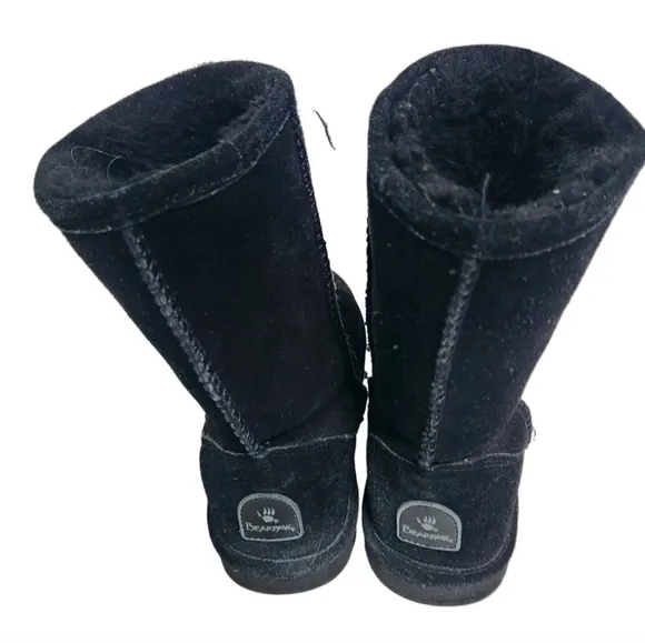 Bearpaw Elle Short Black Suede Sheepskin Mid Calf Boot Size 7(38)