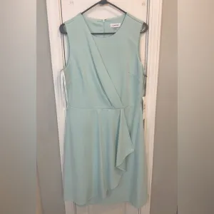 Calvin Klein NWT Side Draped Crepe Sheath Dress Mint Size 12