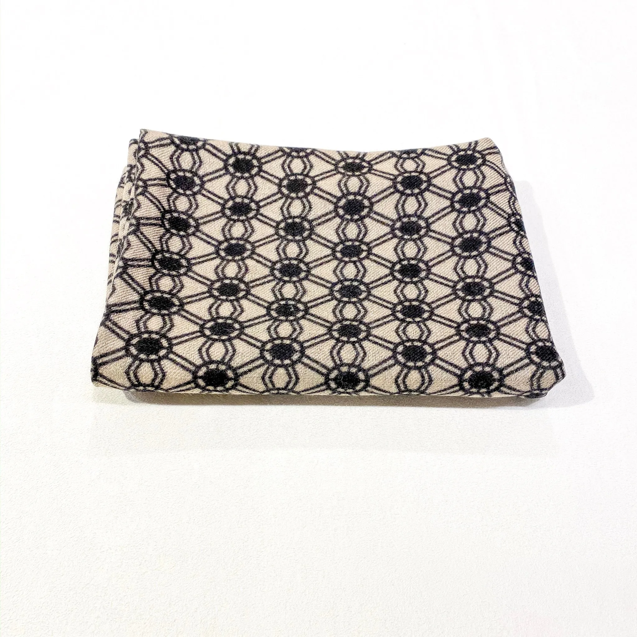 CASHMERE WOVEN SCARF
