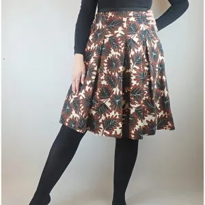 Cue brown autumnal leaf print skirt with black waist band size 12