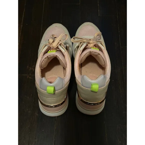 EUC Michael Kors Georgie Mixed-Media Trainer size 6.5M