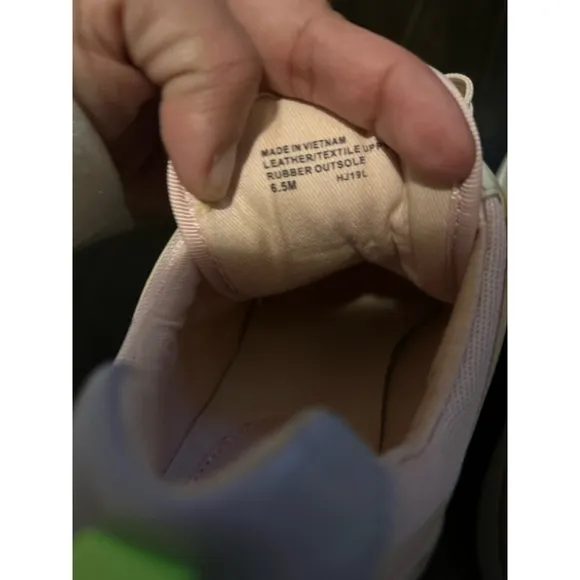 EUC Michael Kors Georgie Mixed-Media Trainer size 6.5M