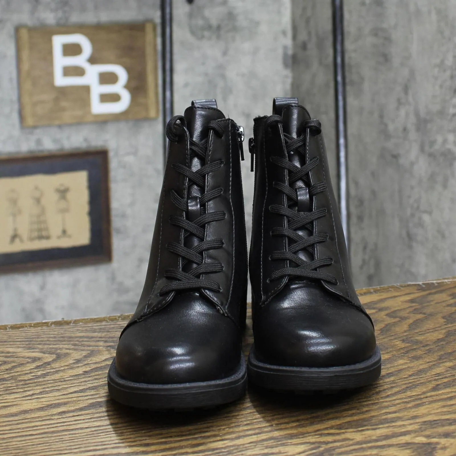 Lifestride Womens Keegan Zipper Combat & Lace-up Boots H9036S2 Black 6M