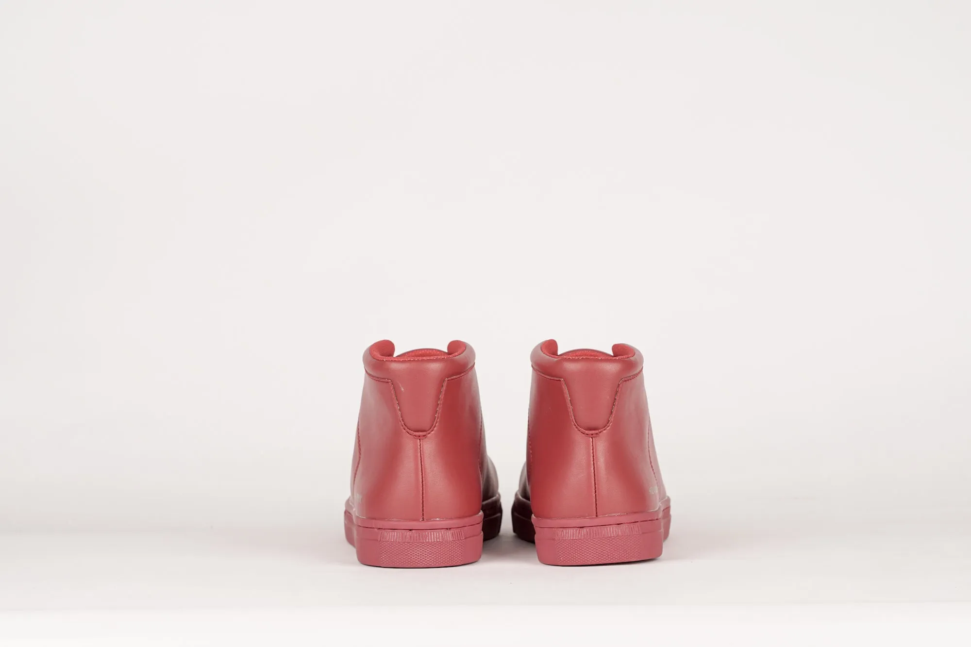 MAH-01 | TRIPLE RED  | MEN
