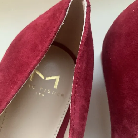 Marc Fisher Varla Dark Red Suede Block Heel Pumps