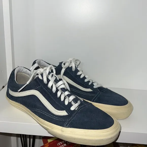 Mens Blue and white suede Vans Size 11