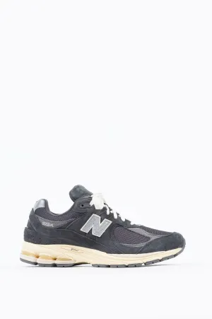 NEW BALANCE 2002R PHANTOM MAGNET