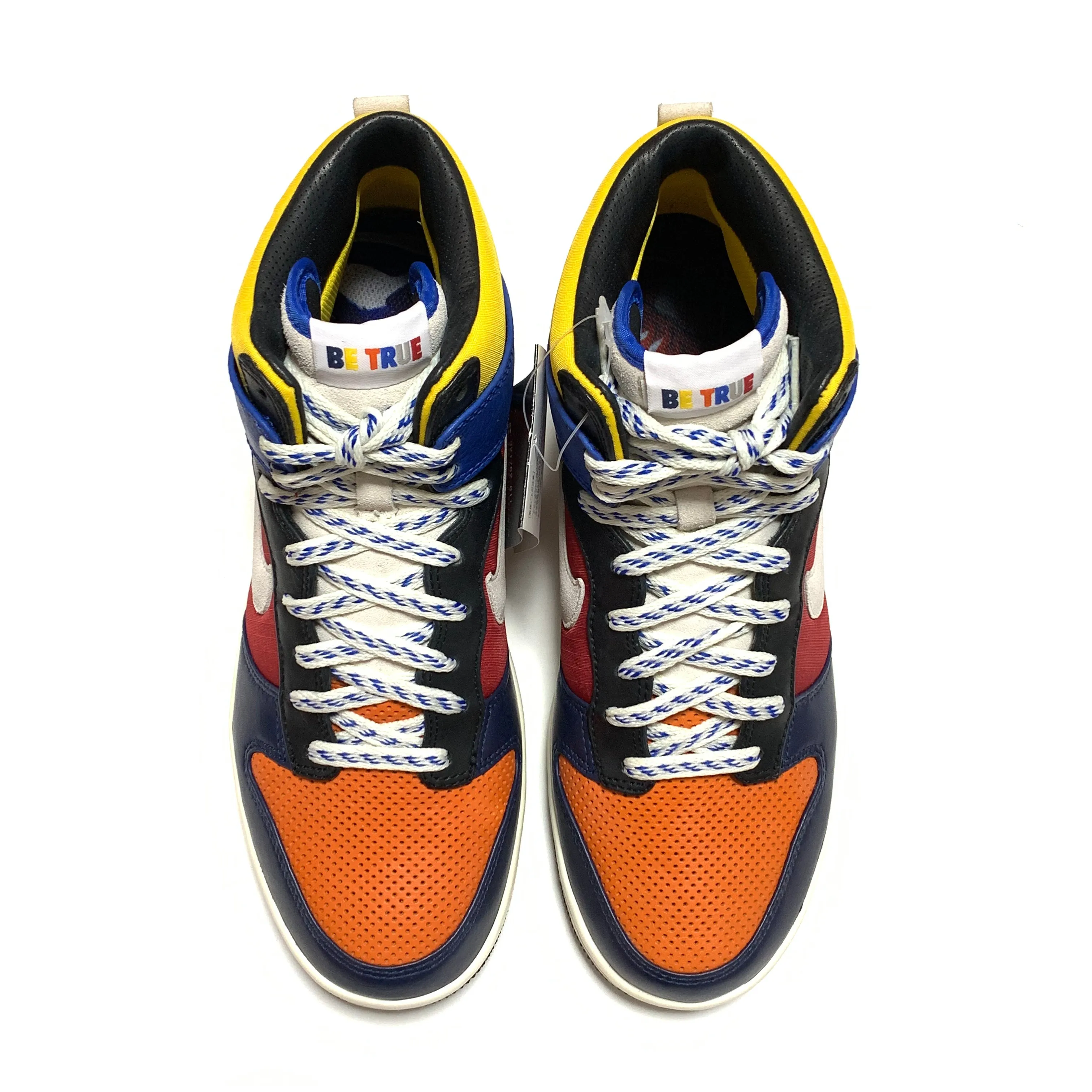NIKE DUNK HIGH SUPREME BE TRUE