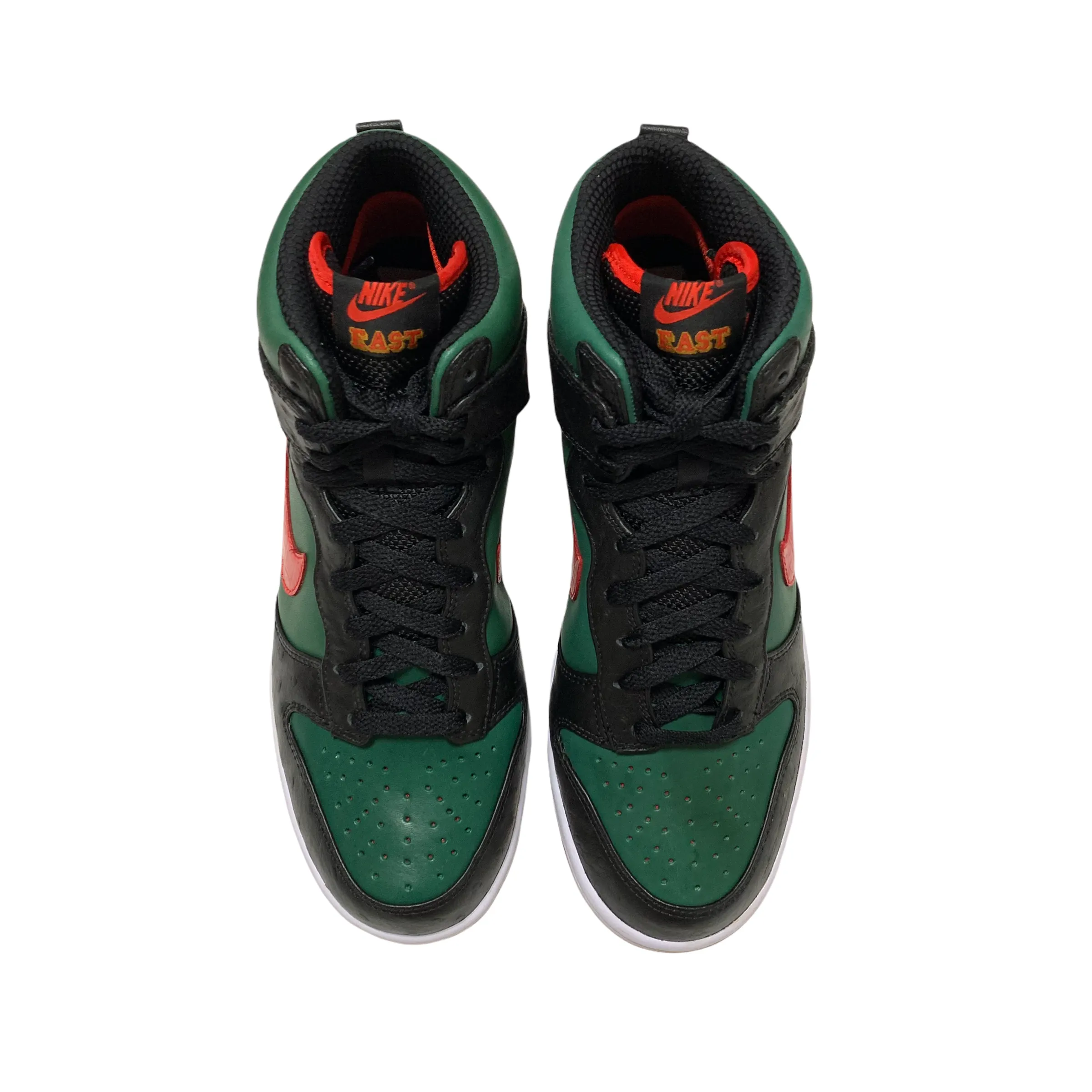 NIKE DUNK HIGH SUPREME SPARK LE EAST