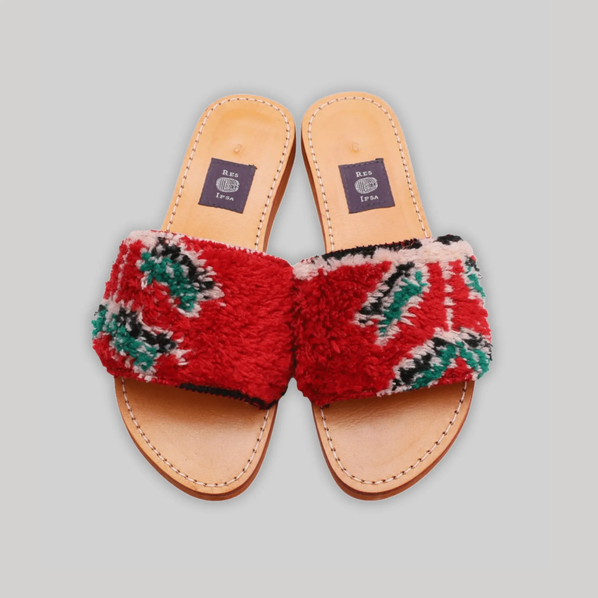 Rug Sandal Size 9
