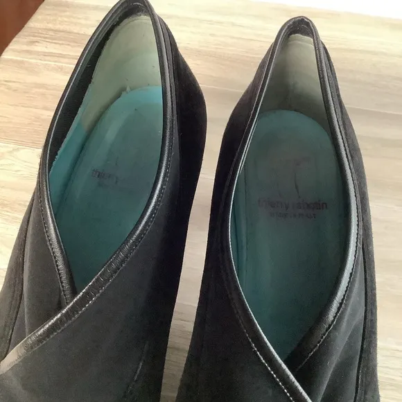 THIERRY RABOTIN Black Suede Kitten Heel Pumps Whimsigoth Cocktail EU 40.5 US 10