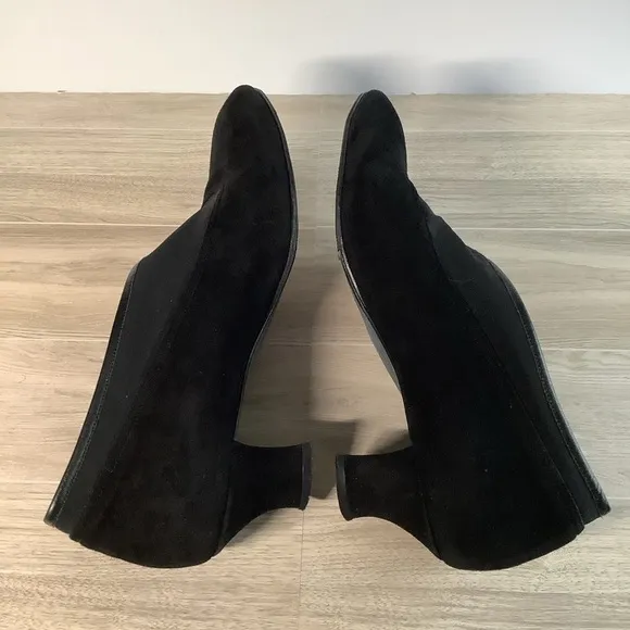 THIERRY RABOTIN Black Suede Kitten Heel Pumps Whimsigoth Cocktail EU 40.5 US 10