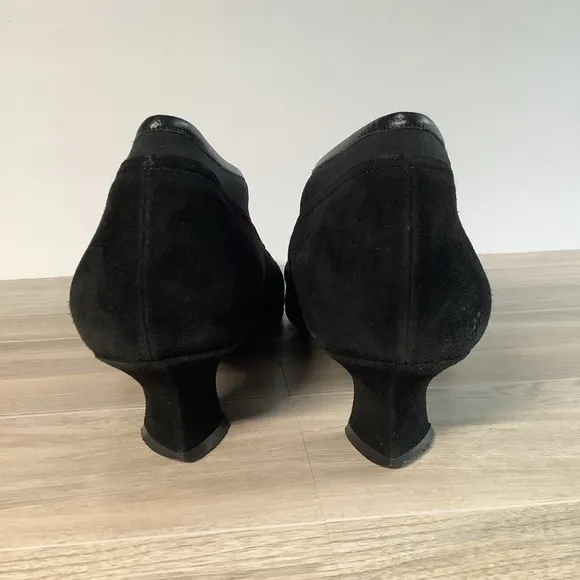 THIERRY RABOTIN Black Suede Kitten Heel Pumps Whimsigoth Cocktail EU 40.5 US 10
