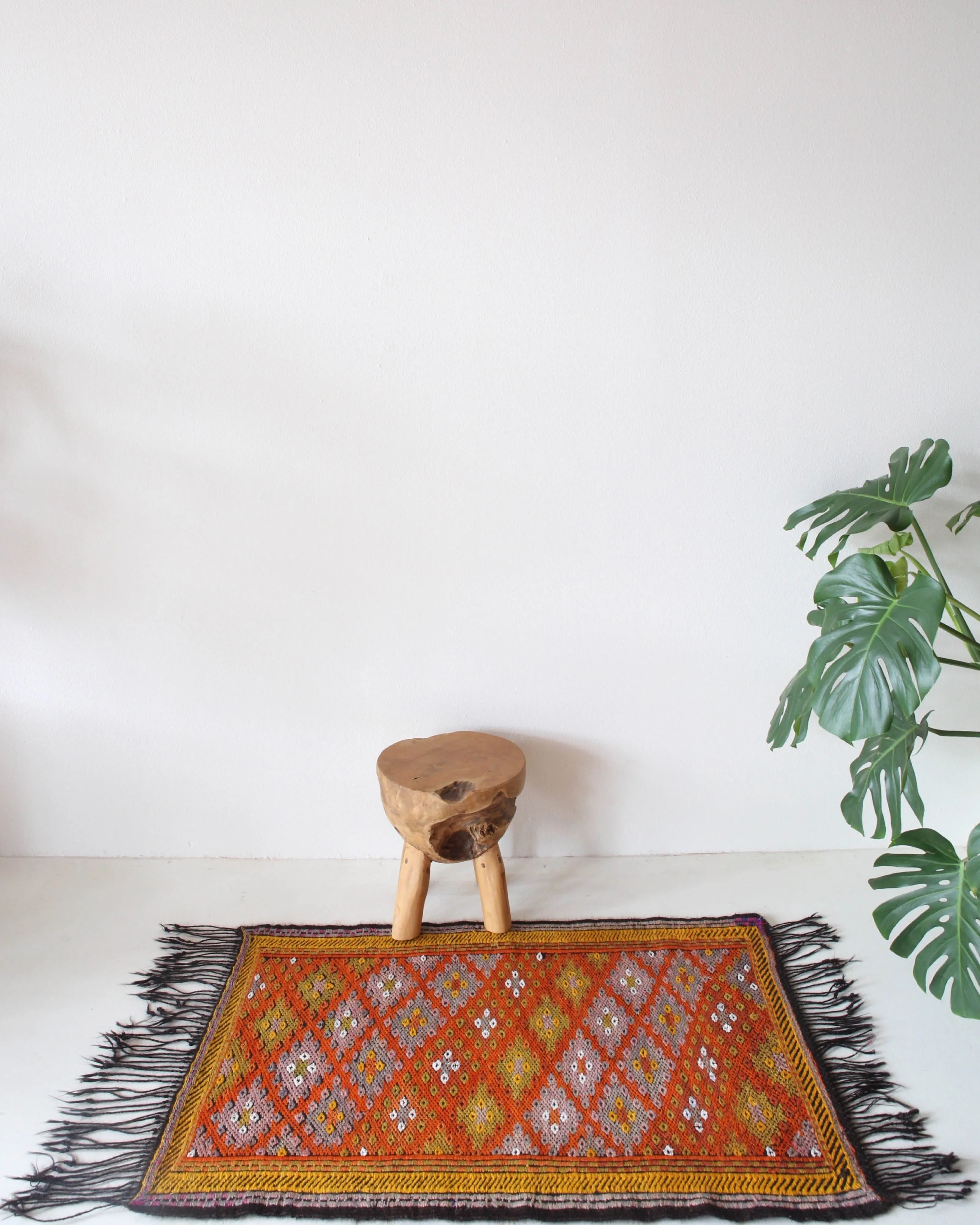 Vintage Mini Turkish Kilim Rug 2'10"x5'2