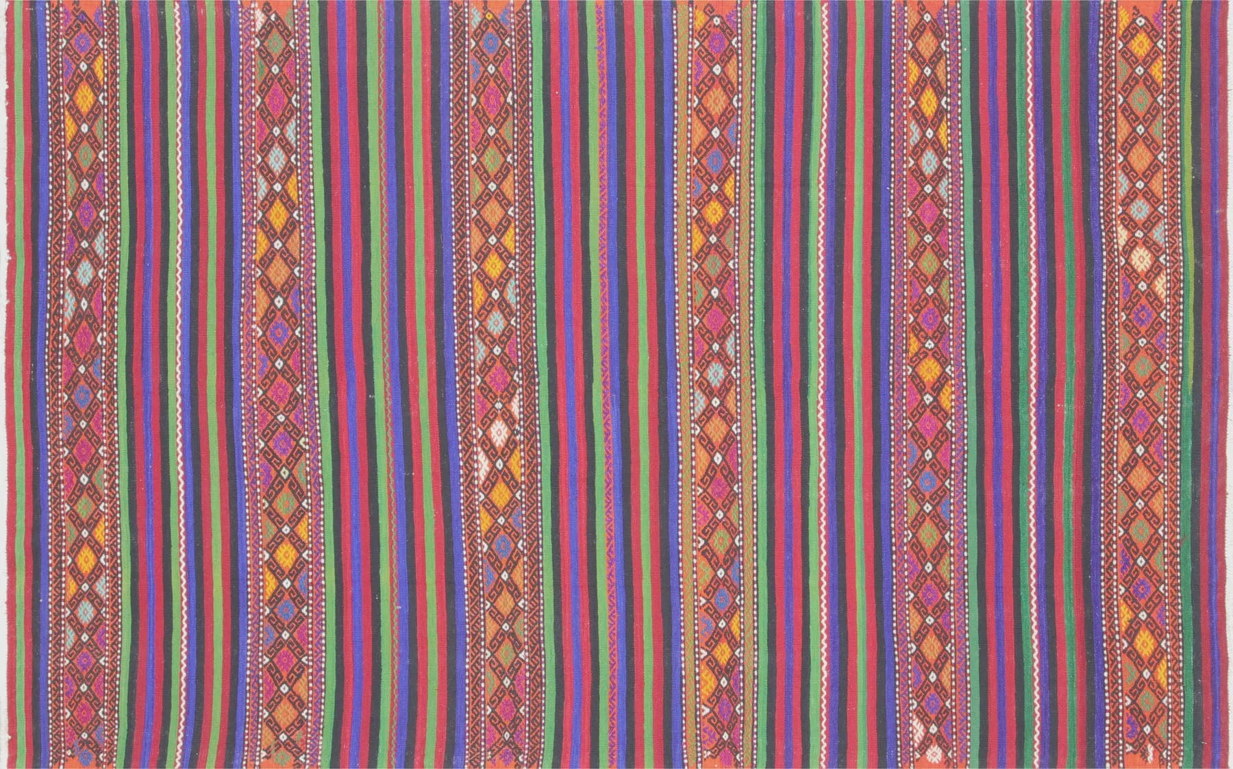 Vintage Turkish Kilim - 5'5" x 8'5"