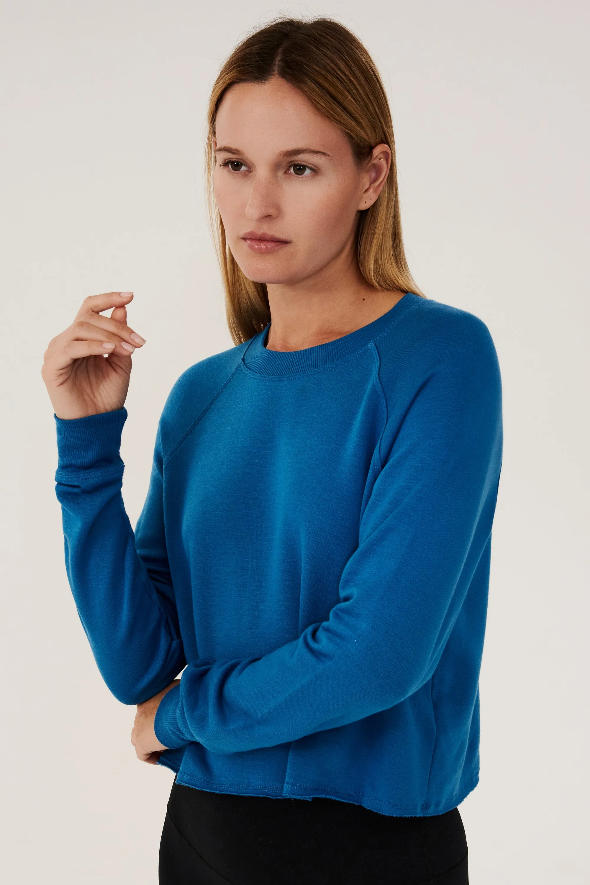 Warm Up Crop Fleece Sweatshirt