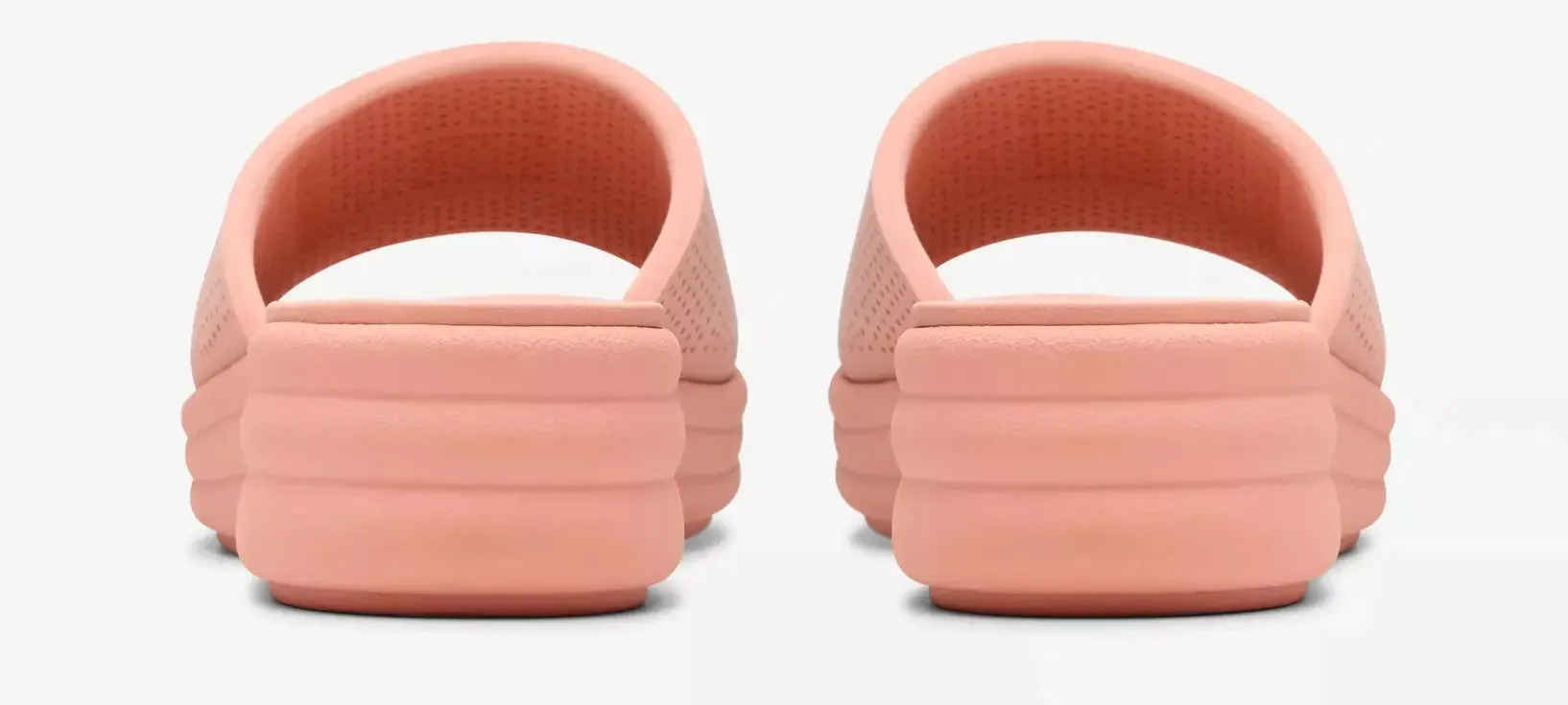 Women's Clarks Drift Twist Cloudsteppers™ – Lightweight Slip-On Comfort Sandals